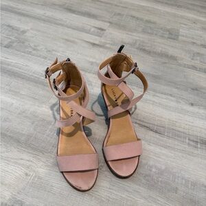Lucky brand light pink wedges